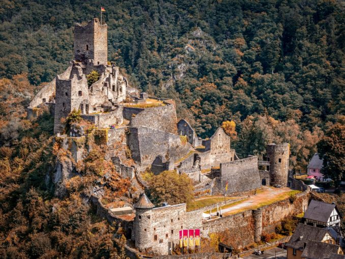 Burgenklettersteig Manderscheid in der Eifel